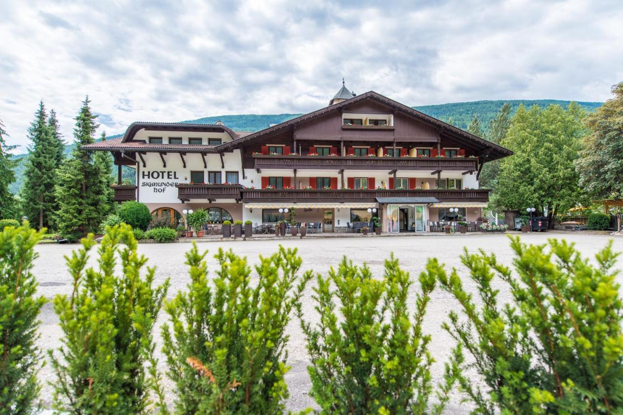 Hotel Sigmunderhof К'єнес Екстер'єр фото